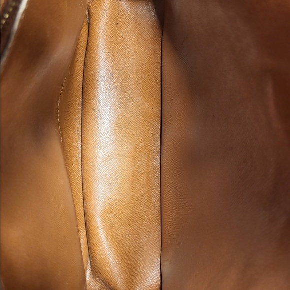 Authentic Louis Vuitton Senlis crossbody shoulder bag - Picture 11 of 15